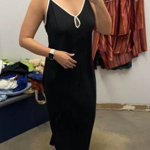 Abercrombie black and white maxi dress